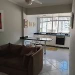 Apto Familiar Central Balneario Camboriu